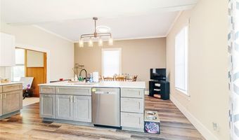 708 N 5th St, Atchison, KS 66002