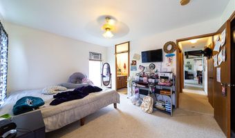 450 POHAKULANI St, Hilo, HI 96720