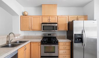15400 SW MALLARD Dr 102, Beaverton, OR 97007