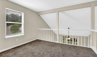 10480 Summer Creek Dr, Alpharetta, GA 30022