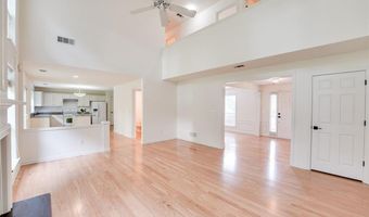 3624 Kentford Ln, Peachtree Corners, GA 30092