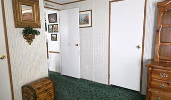 222 Stemwell Ln, Austinville, VA 24312