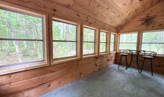 6 Maple Dr, Abbot, ME 04406