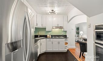 2608 Laburnum Ave, Charlotte, NC 28205