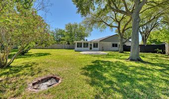 582 AQUATIC Dr, Atlantic Beach, FL 32233