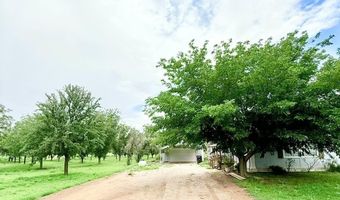 6015 Grandi Rd, Carlsbad, NM 88220