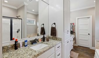 709 Parkdale Pl, Brandon, MS 39042