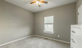 16803 Onyx Ter, Basehor, KS 66007