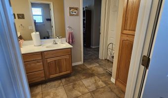 222 Hamilton Ridge Ave, Alamogordo, NM 88310