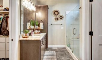 415 S Piper Ave, Ash Grove, MO 65604