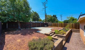 1135 E 3rd Ave, Escondido, CA 92025