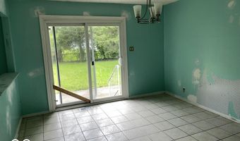 8045 Briarwood Dr, Indianapolis, IN 46227