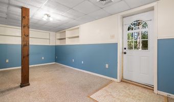 30 Diamond Ln, Goffstown, NH 03045