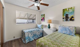 74-5042 KEALAPUA St, Kailua Kona, HI 96740