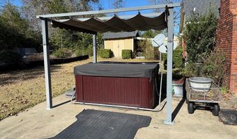 2829 Doublegate Dr N, Albany, GA 31721