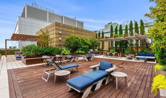 100 Lovejoy Wharf 3G, Boston, MA 02205