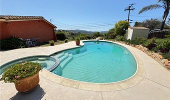 9040 W Lilac Rd, Escondido, CA 92026