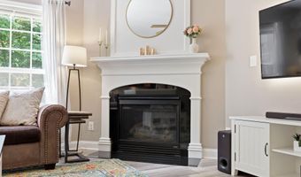 1007 Copper Ridge Ct, Apex, NC 27502
