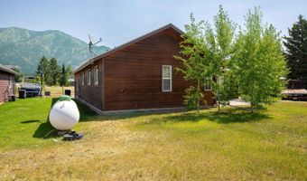 580 E COTTAGE Ln, Alpine, WY 83128