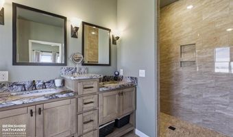 17 Patriot Dr, Cody, WY 82414