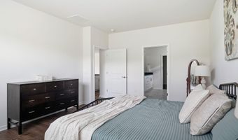 607 Pine Dune Ln, Aberdeen, NC 28315