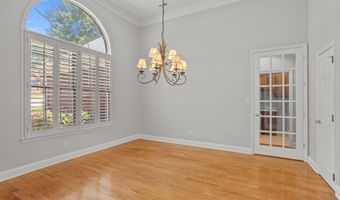 510 Chippendale Ln, Boiling Springs, SC 29316