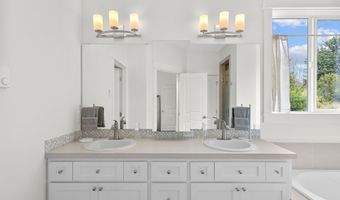 14907 NE 403RD St, Amboy, WA 98601