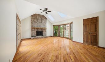 1333 W Sable Dr, Addison, IL 60101