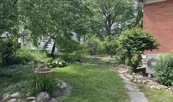 306 Wabash St, Berne, IN 46711