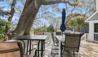 123 N Bald Head Wynd 8, Bald Head Island, NC 28461