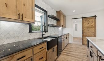 271 Rolling Ranch Blvd, Alvord, TX 76225