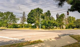 220 Meyer Rd, Amherst, NY 14226