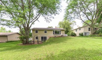 6817 Putnam Rd, Madison, WI 53711