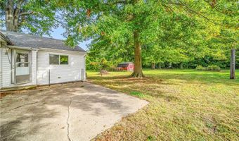 1024 Norwood Dr, Ashtabula, OH 44004