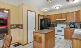 21445 Lawrence 2074, Ash Grove, MO 65604
