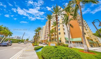 2775 NE 187th St 318, Aventura, FL 33180