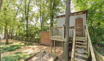 1515 Rosewood Terrace Dr, Ballwin, MO 63021