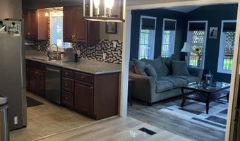 101 Island View Dr, Alpena, MI 49707