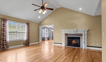 101 Berkshire Ln, Albertville, AL 35950