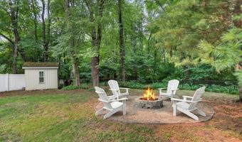 212 Cabin Rd, Colchester, CT 06415