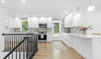 16908 FREEDOM Way, Rockville, MD 20853