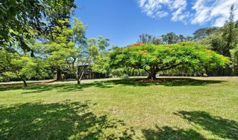 965 Hog Back Rd, Haiku, HI 96708