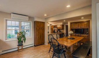109 Golf Course Rd, Amsterdam, NY 12010