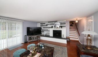 5 DETWEILER Ln, Ambler, PA 19002