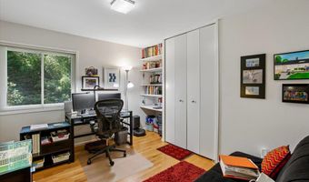 8308 LILLY STONE Dr, Bethesda, MD 20817