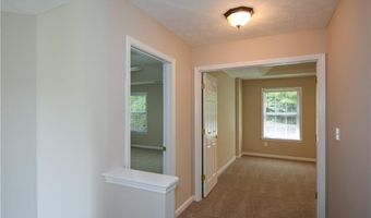 1045 Winthrope Chase Dr, Alpharetta, GA 30009