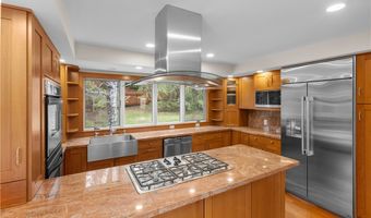 94 Overlook Dr, Andes, NY 13731