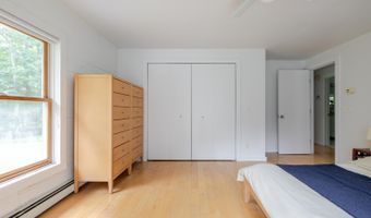 30-40 Fawn Ln, Accord, NY 12404