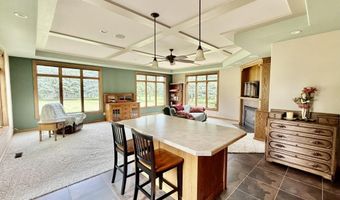 12959 Ironwood Dr, Aberdeen, SD 57401