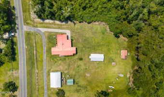 379 Lakepoint Rd, Alford, FL 32420